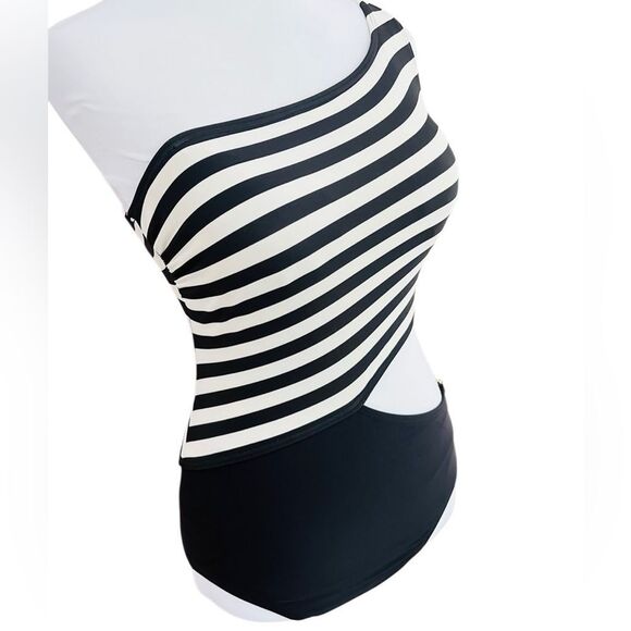 MICHAEL Michael Kors Stripe One Shoulder Cut Out One Piece L76543 Size 6. - Picture 8 of 10